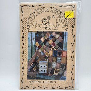 The City Stitcher Pieceable Kingdom Abiding Hearts Quilt Pattern 9402 1994